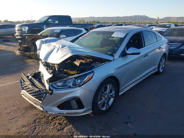 Продаж на аукціоні авто 2018 Hyundai Sonata Sport, vin: 5NPE34AF4JH639302, номер лоту: 45897852