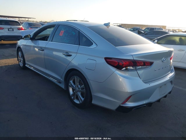 Продаж на аукціоні авто 2018 Hyundai Sonata Sport, vin: 5NPE34AF4JH639302, номер лоту: 45897852