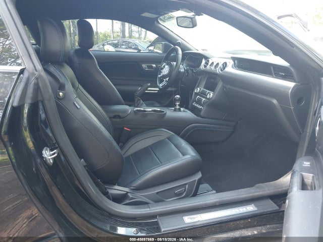 45897869 :رقم المزاد ، 1FA6P8CF2L5171740 vin ، 2020 Ford Mustang Gt Premium Fastback مزاد بيع