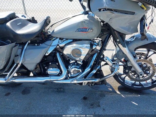 45897890 :رقم المزاد ، 1HD1KB713RB640101 vin ، 2024 Harley-davidson Flhx مزاد بيع