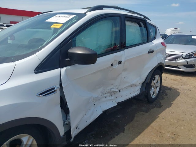 45897902 :رقم المزاد ، 1FMCU0F77EUE57101 vin ، 2014 Ford Escape S مزاد بيع