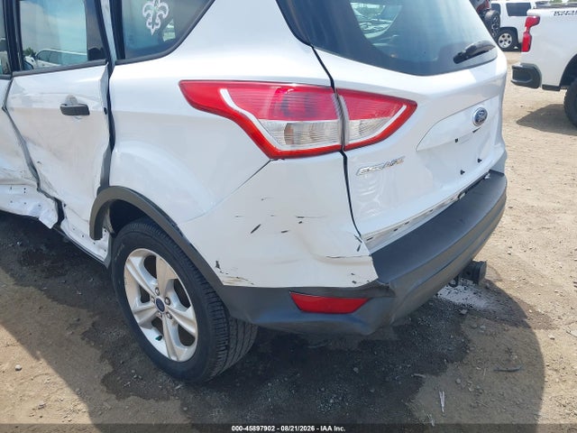 45897902 :رقم المزاد ، 1FMCU0F77EUE57101 vin ، 2014 Ford Escape S مزاد بيع