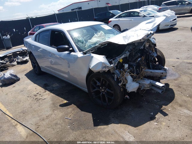 45897934 :رقم المزاد ، 2C3CDXBG6NH243422 vin ، 2022 Dodge Charger Sxt Rwd مزاد بيع