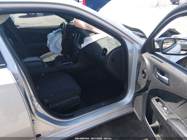 45897934 :رقم المزاد ، 2C3CDXBG6NH243422 vin ، 2022 Dodge Charger Sxt Rwd مزاد بيع