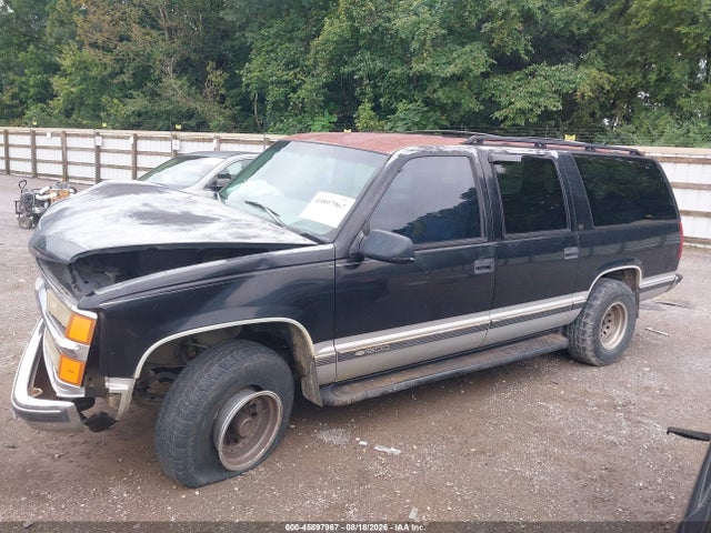 Продажа на аукционе авто 1997 Chevrolet Suburban 1500, vin: 1GNFK16R8VJ373568, номер лота: 45897967
