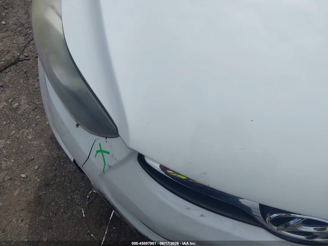 2013 Hyundai Elantra Gls მანქანა იყიდება აუქციონზე, vin: 5NPDH4AE3DH178439, აუქციონის ნომერი: 45897981
