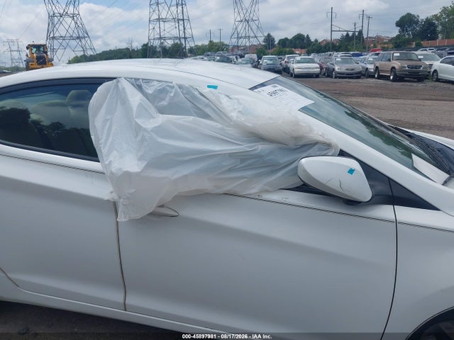 2013 Hyundai Elantra Gls მანქანა იყიდება აუქციონზე, vin: 5NPDH4AE3DH178439, აუქციონის ნომერი: 45897981