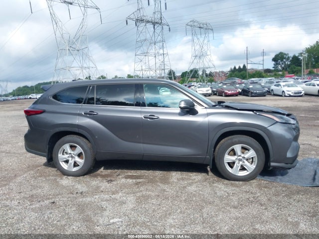 Продаж на аукціоні авто 2022 Toyota Highlander Le, vin: 5TDBZRBH9NS562599, номер лоту: 45898002