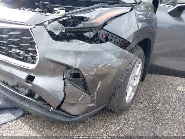 Продаж на аукціоні авто 2022 Toyota Highlander Le, vin: 5TDBZRBH9NS562599, номер лоту: 45898002