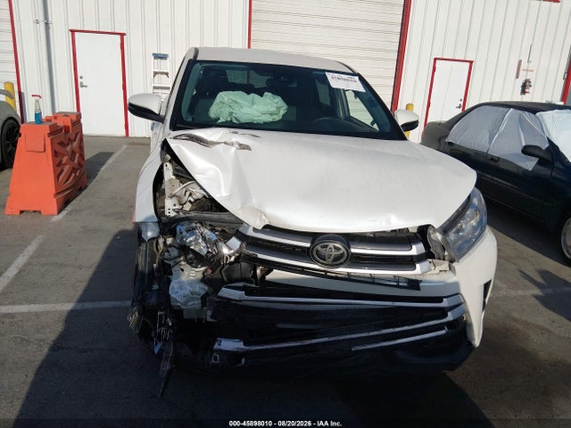 Toyota Highlander Le 2019 5TDZARFH7KS050447 Image 12