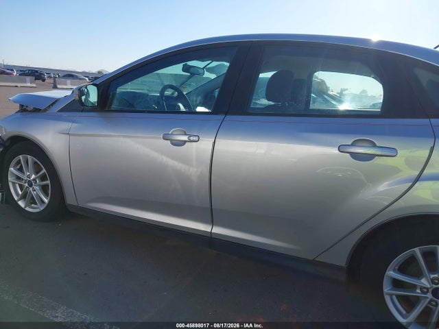 Ford FOCUS SE 2016 1FADP3F23GL250631 Image 15