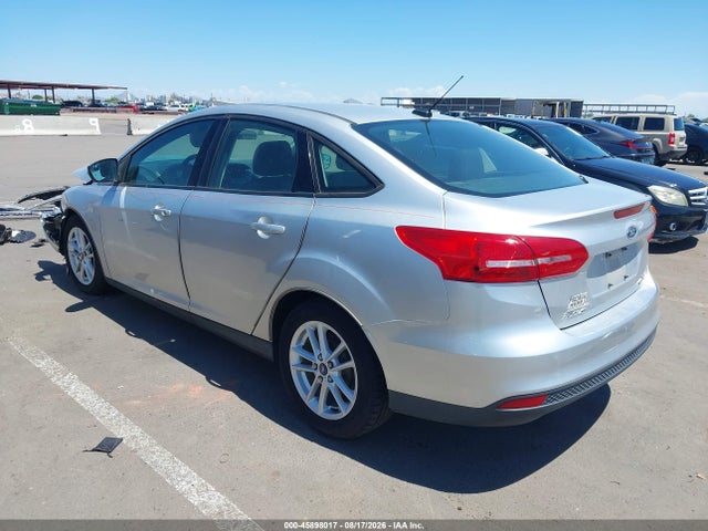 Ford FOCUS SE 2016 1FADP3F23GL250631 Image 3