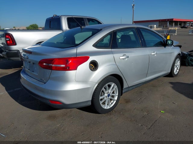 Ford FOCUS SE 2016 1FADP3F23GL250631 Image 4