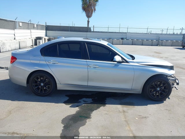 Продаж на аукціоні авто 2017 Bmw 320i Xdrive, vin: WBA8E5G50HNU41576, номер лоту: 45898165