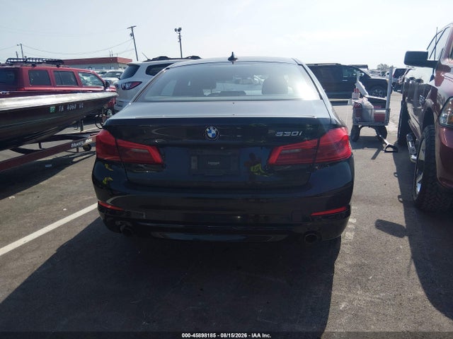 2019 Bmw 530i მანქანა იყიდება აუქციონზე, vin: WBAJA5C52KBX86989, აუქციონის ნომერი: 45898185