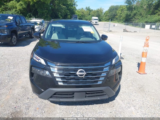 2025 Nissan Rogue Sv Intelligent Awd მანქანა იყიდება აუქციონზე, vin: 5N1BT3BB1SC788140, აუქციონის ნომერი: 45898189
