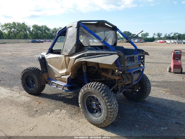 Aukcja sprzedaży 2021 Honda Sxs1000 S2r, vin: 1HFVE0579M4202420, numer aukcji: 45898193