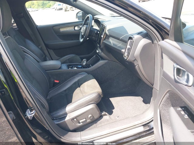 Aukcja sprzedaży 2022 Volvo Xc40 Recharge Pure Electric P8 Twin Plus, vin: YV4ED3URXN2661015, numer aukcji: 45898204