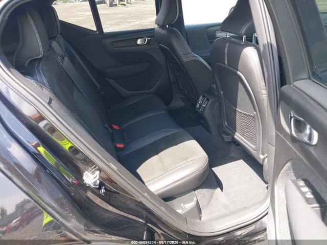 Aukcja sprzedaży 2022 Volvo Xc40 Recharge Pure Electric P8 Twin Plus, vin: YV4ED3URXN2661015, numer aukcji: 45898204