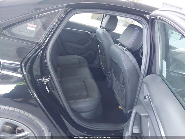 45898243 :رقم المزاد ، WAUAUDGY5RA019739 vin ، 2024 Audi A3 Premium 40 Tfsi Front-wheel Drive S Tronic مزاد بيع