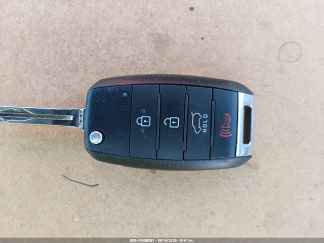 KIA SOUL + 2017 KNDJP3A5XH7430262 Image 11