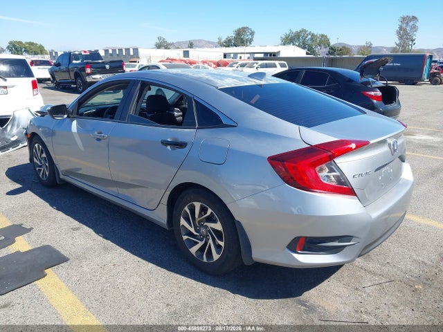 Honda CIVIC EX 2018 2HGFC2F73JH515297 Image 3