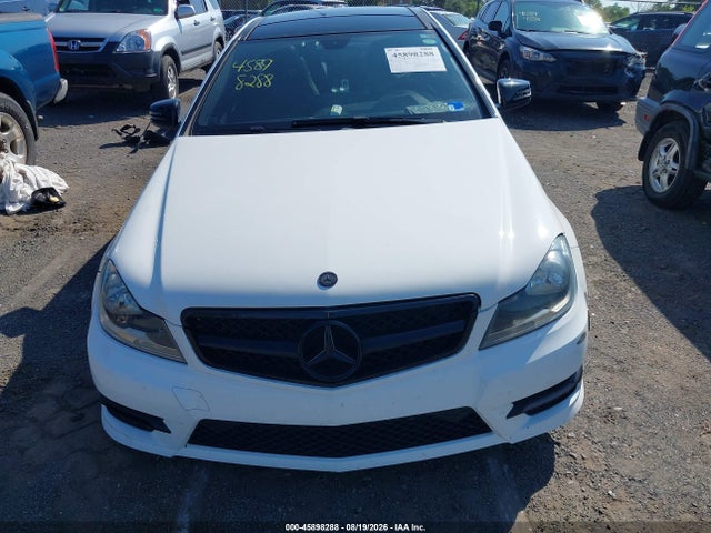 Aukcja sprzedaży 2015 Mercedes-benz C 250, vin: WDDGJ4HB5FG392648, numer aukcji: 45898288