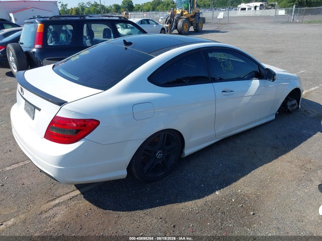 Aukcja sprzedaży 2015 Mercedes-benz C 250, vin: WDDGJ4HB5FG392648, numer aukcji: 45898288