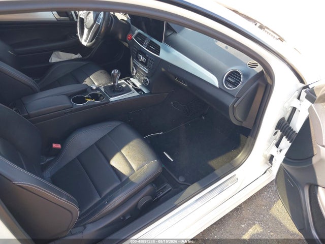 Aukcja sprzedaży 2015 Mercedes-benz C 250, vin: WDDGJ4HB5FG392648, numer aukcji: 45898288