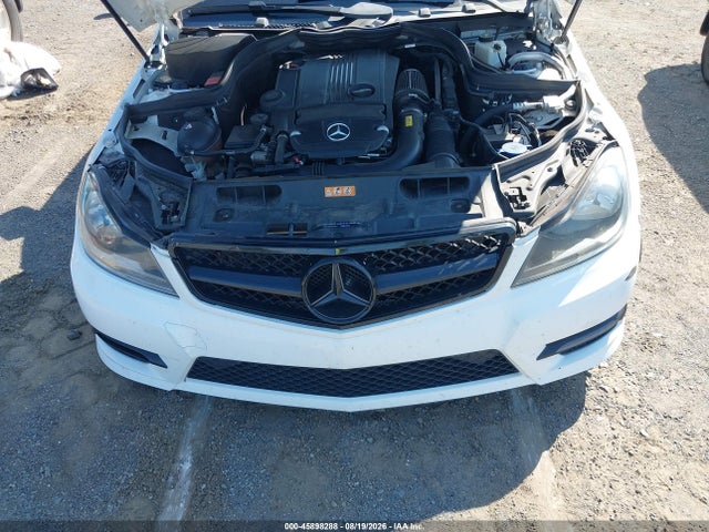 Aukcja sprzedaży 2015 Mercedes-benz C 250, vin: WDDGJ4HB5FG392648, numer aukcji: 45898288
