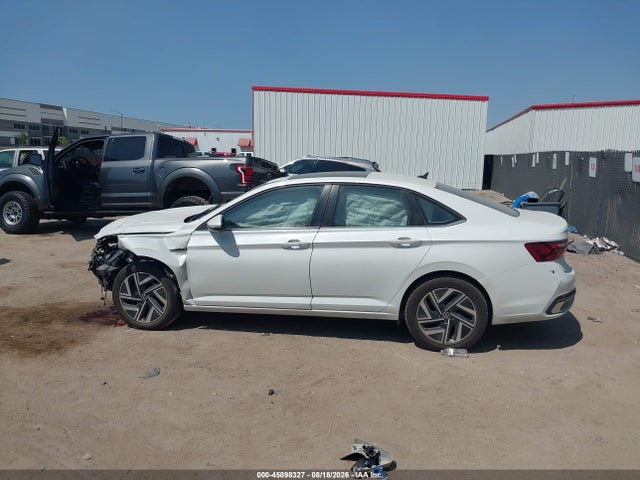 Продаж на аукціоні авто 2022 Volkswagen Jetta 1.5t Sel, vin: 3VWGM7BU9NM030515, номер лоту: 45898327