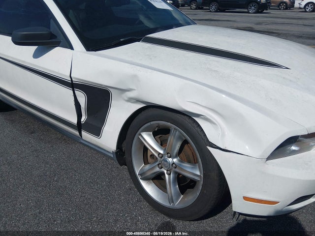 Продаж на аукціоні авто 2012 Ford Mustang V6 Premium, vin: 1ZVBP8AM1C5212138, номер лоту: 45898340
