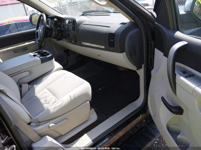 Продажа на аукционе авто 2011 Chevrolet Silverado 1500 Lt, vin: 1GCRKSE33BZ459621, номер лота: 45898350