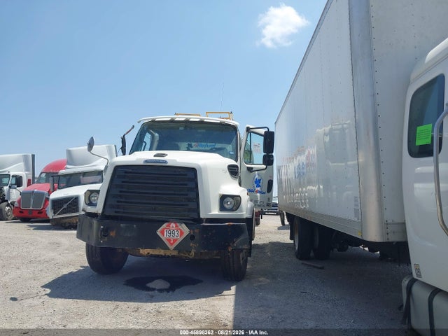 45898362 :رقم المزاد ، 3ALHG3DV5FDGM1450 vin ، 2015 Freightliner 114sd مزاد بيع