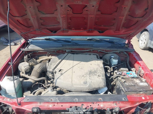 2015 Toyota Tacoma Base V6 მანქანა იყიდება აუქციონზე, vin: 3TMMU4FN7FM073646, აუქციონის ნომერი: 45898376