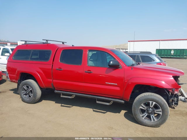 2015 Toyota Tacoma Base V6 მანქანა იყიდება აუქციონზე, vin: 3TMMU4FN7FM073646, აუქციონის ნომერი: 45898376