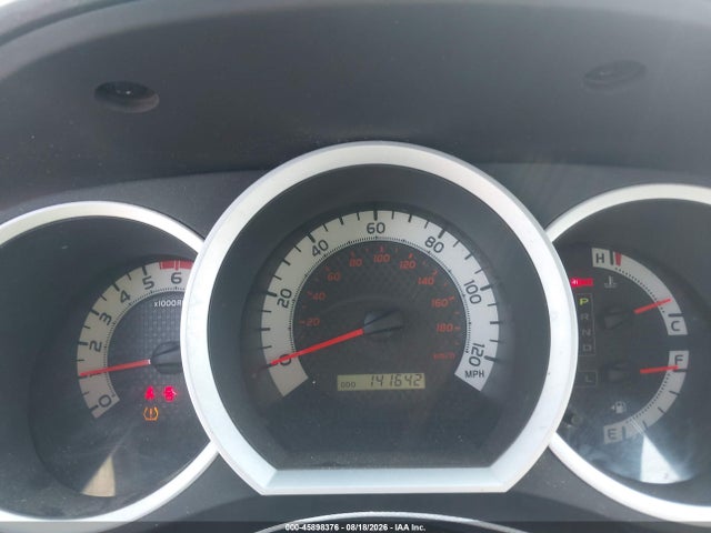 2015 Toyota Tacoma Base V6 მანქანა იყიდება აუქციონზე, vin: 3TMMU4FN7FM073646, აუქციონის ნომერი: 45898376