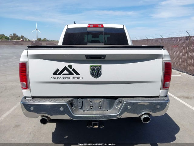 1C6RR7NM1HS876598 RAM 1500 Laramie 4x4 5&#039;7 Box