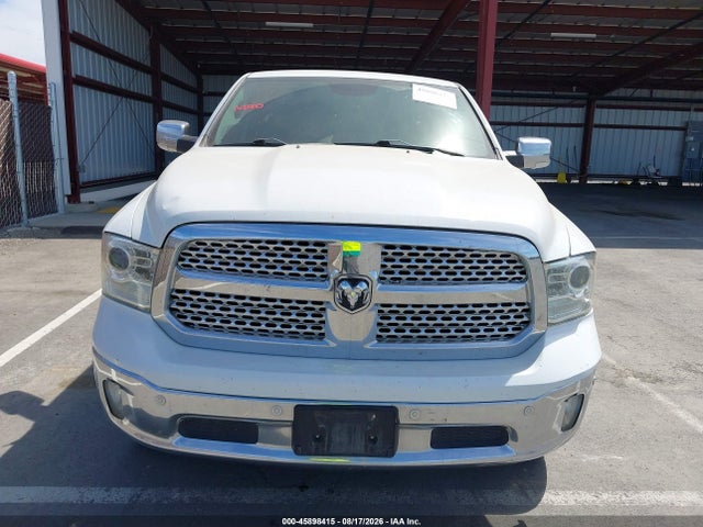 1C6RR7NM1HS876598 RAM 1500 Laramie 4x4 5&#039;7 Box