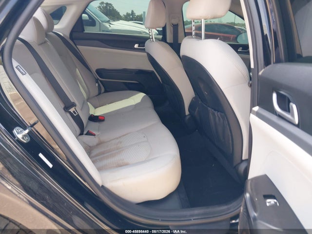 Продажа на аукционе авто 2021 Kia K5 Lxs, vin: 5XXG14J23MG026938, номер лота: 45898440