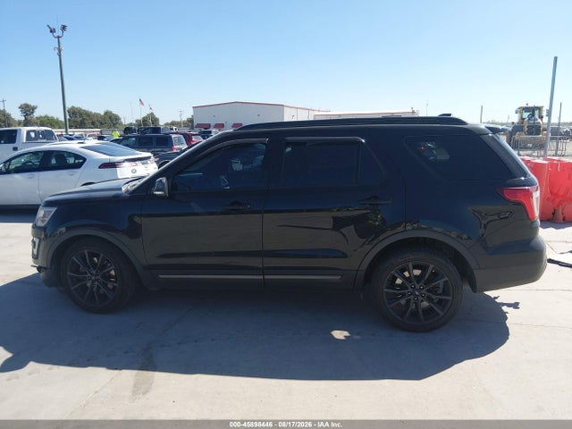 Продаж на аукціоні авто 2017 Ford Explorer Xlt, vin: 1FM5K7D80HGC99318, номер лоту: 45898446