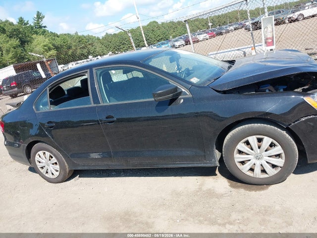 Продаж на аукціоні авто 2014 Volkswagen Jetta 2.0l S, vin: 3VW2K7AJ9EM391590, номер лоту: 45898452