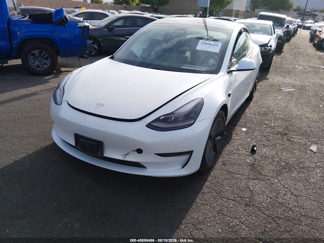 Tesla Model 3 Standard Range Plus Rear-wheel Drive 2021 5YJ3E1EA6MF940445 Image 2