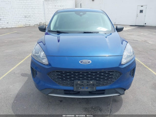 Продажа на аукционе авто 2022 Ford Escape S, vin: 1FMCU9F60NUB54415, номер лота: 45898468