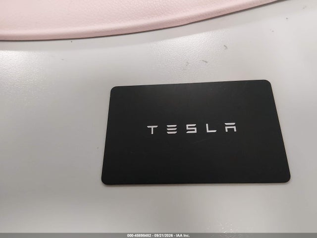 Продаж на аукціоні авто 2022 Tesla Model Y Long Range Dual Motor All-wheel Drive, vin: 7SAYGDEE3NF365147, номер лоту: 45898482