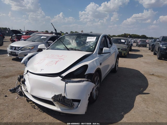 Продаж на аукціоні авто 2022 Tesla Model Y Long Range Dual Motor All-wheel Drive, vin: 7SAYGDEE3NF365147, номер лоту: 45898482