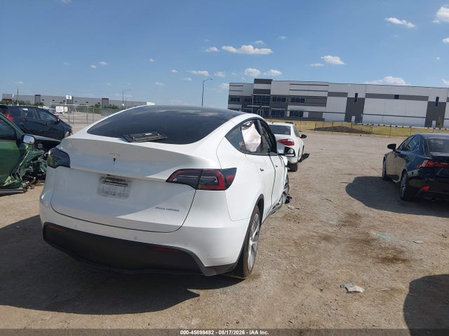 Продаж на аукціоні авто 2022 Tesla Model Y Long Range Dual Motor All-wheel Drive, vin: 7SAYGDEE3NF365147, номер лоту: 45898482