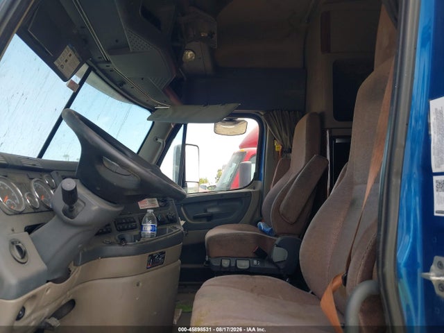 Freightliner Cascadia 125 2017 3AKJGLDR7HSHK5275 Image 6