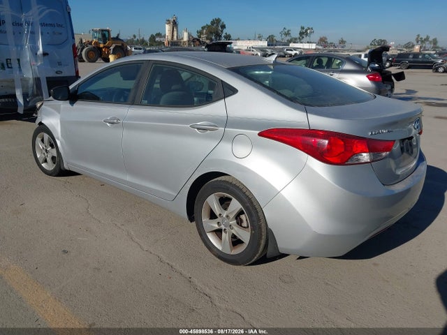 45898536 :رقم المزاد ، KMHDH4AE0DU731985 vin ، 2013 Hyundai Elantra Gls مزاد بيع