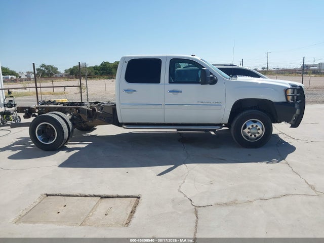 45898540 :رقم المزاد ، 1GT426C80DF150337 vin ، 2013 Gmc Sierra 3500hd Denali مزاد بيع
